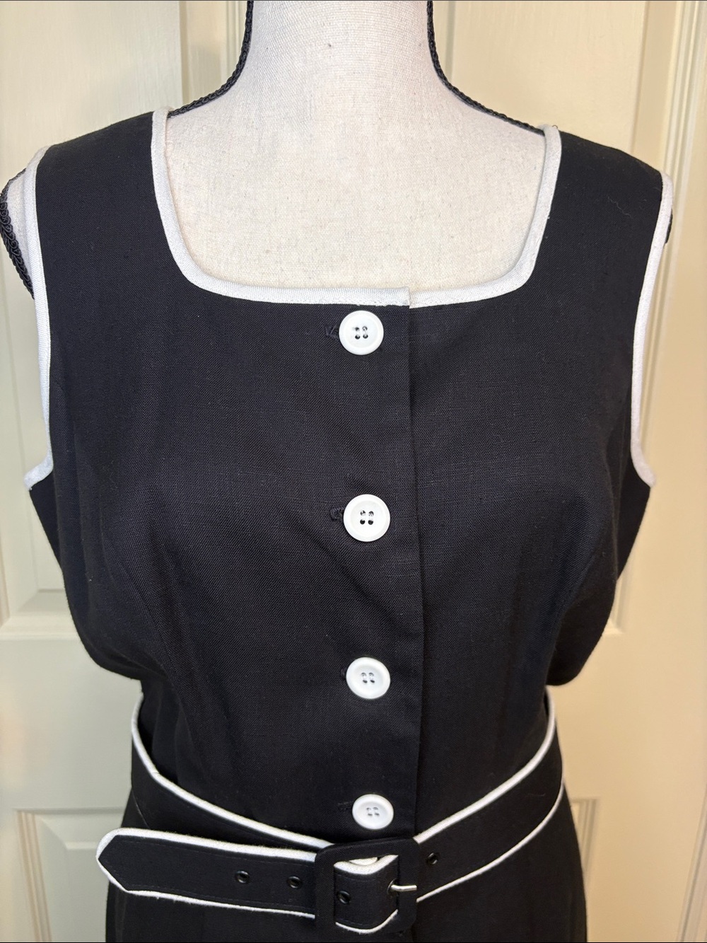 Vintage TALBOTS Belted Linen Black White Piping Button Down Sun Dress size 12 - Picture 3 of 11